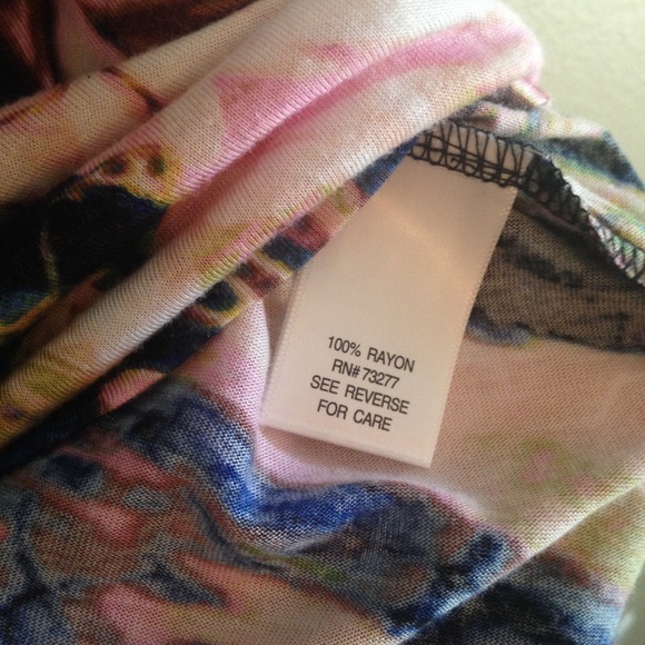 HUGE PRICE DROP! MUST GO! Simply Vera- Vera Wang - Picture 3 of 5